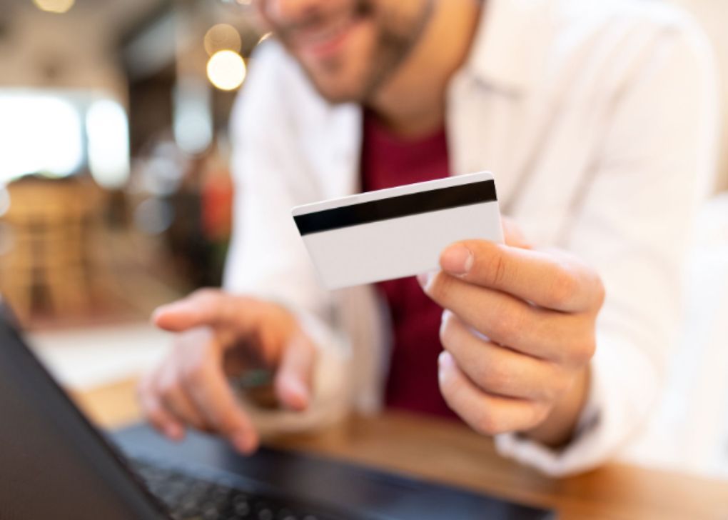 Sell Your Gift Cards Online Hassle-Free with GC Buying?